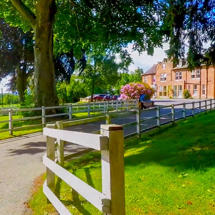 Path to Culmington Manor