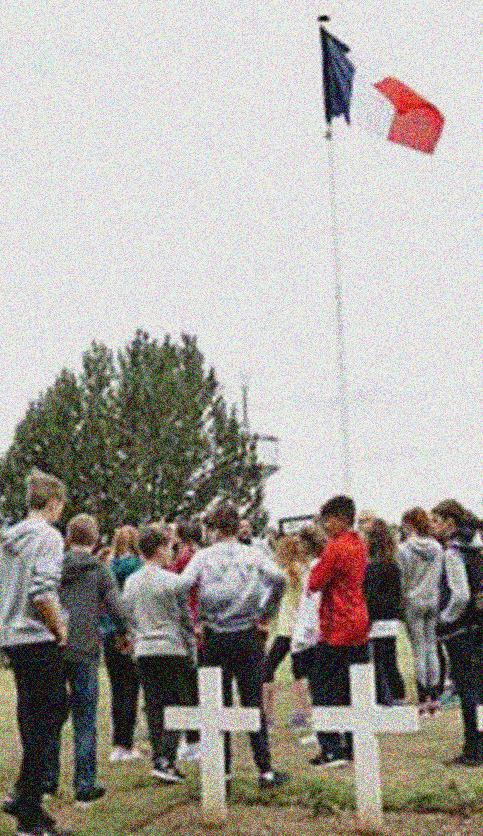 Children at WW1 battlefield